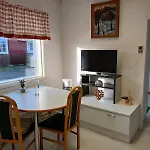 Stylish And Affordable 아파트 *