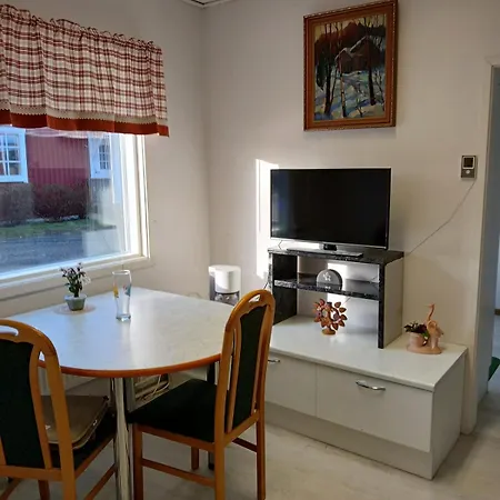 Stylish And Affordable Apartment *